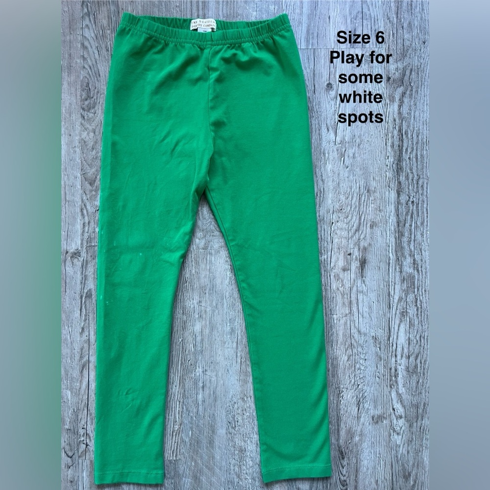 The Beaufort Bonnet co. Mitzy Sue Green Leggings